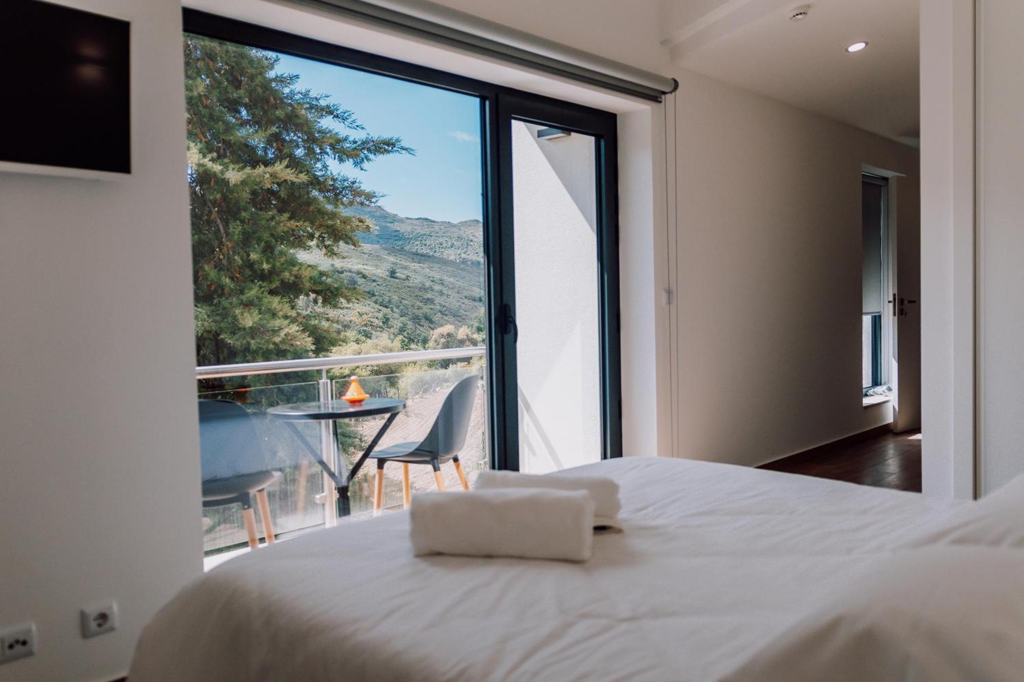 Quinta Dos Sincais Bed & Breakfast Guarda Dış mekan fotoğraf